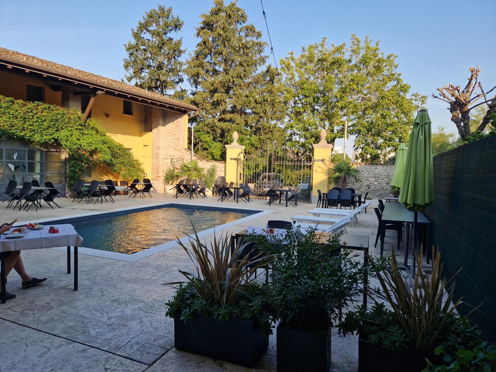 Agriturismo Corte Gaia Castiglione Delle Stiviere Exterior foto